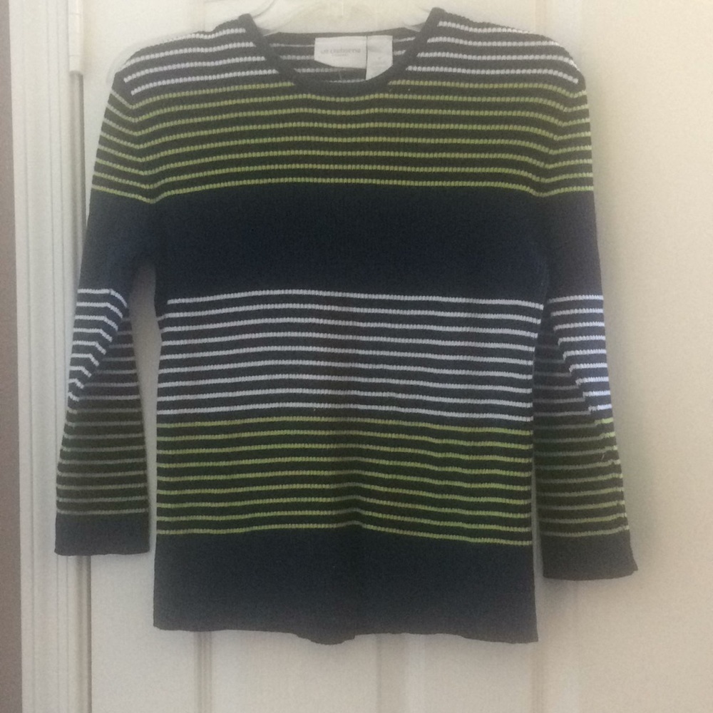 FINAL MARKDOWN LADIES Liz Claiborne ribbed top medium